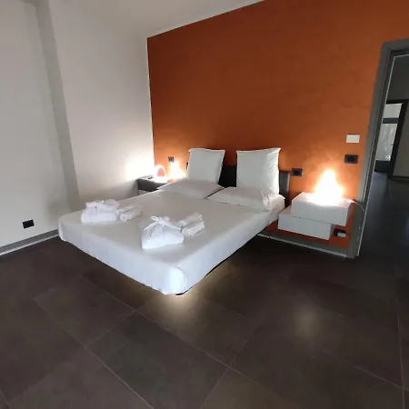 Elegant House Bed and Breakfast